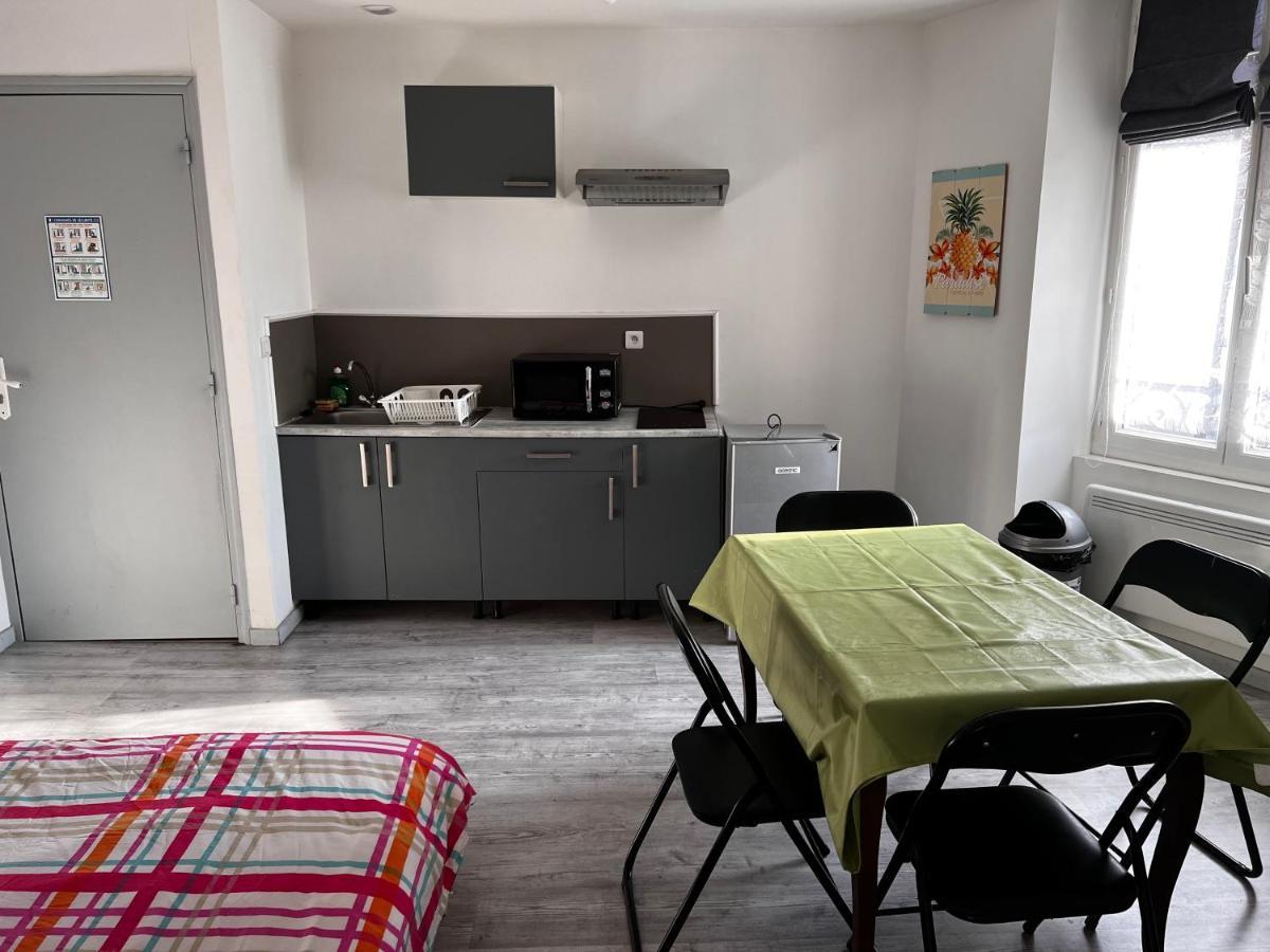 F2 Gatinais Apartment Pithiviers Bagian luar foto
